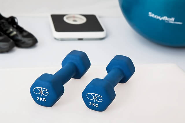 fitness hantle ćwiczenia